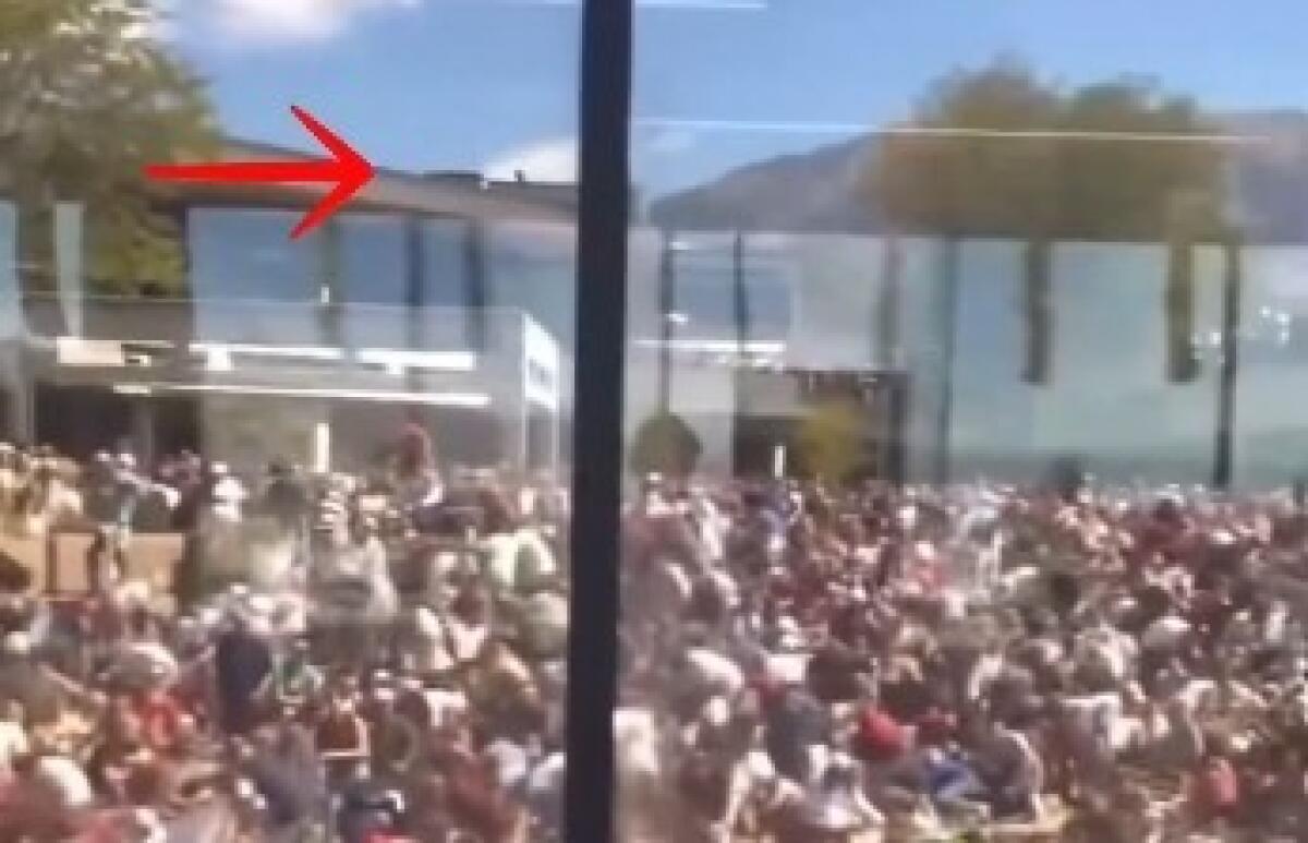 Sparatoria durante un evento pubblico | È stato davvero un piano orchestrato dalla "sinistra radicale"? -