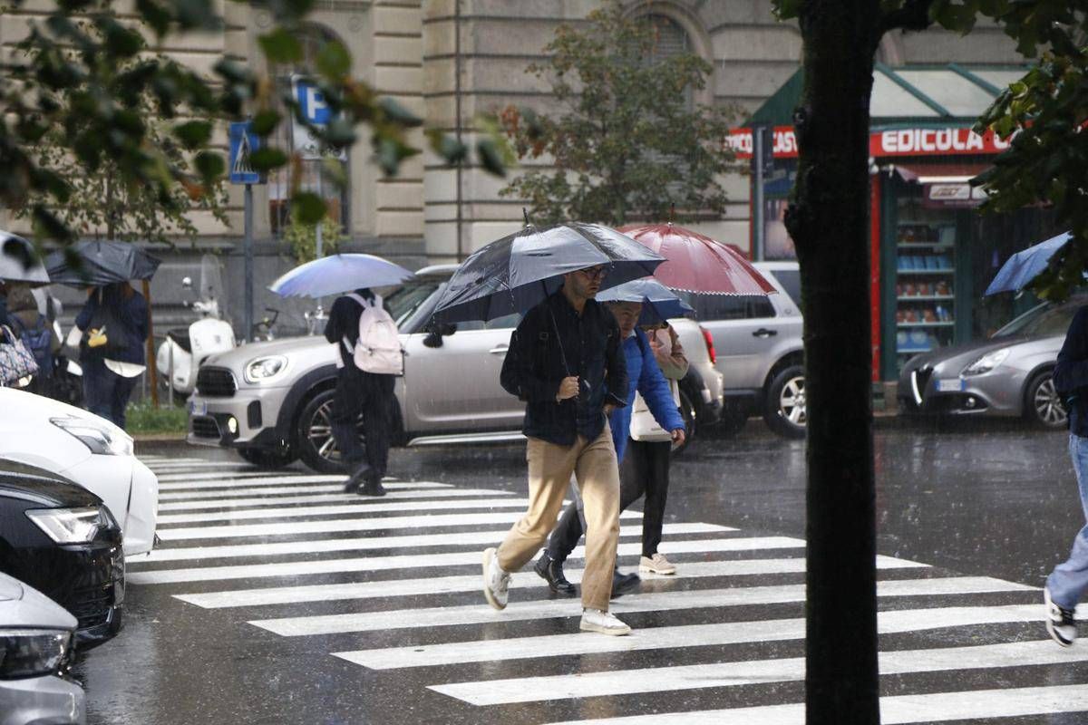 Meteo weekend tra piogge e schiarite, poi impulso freddo dalla Russia: le previsioni - 