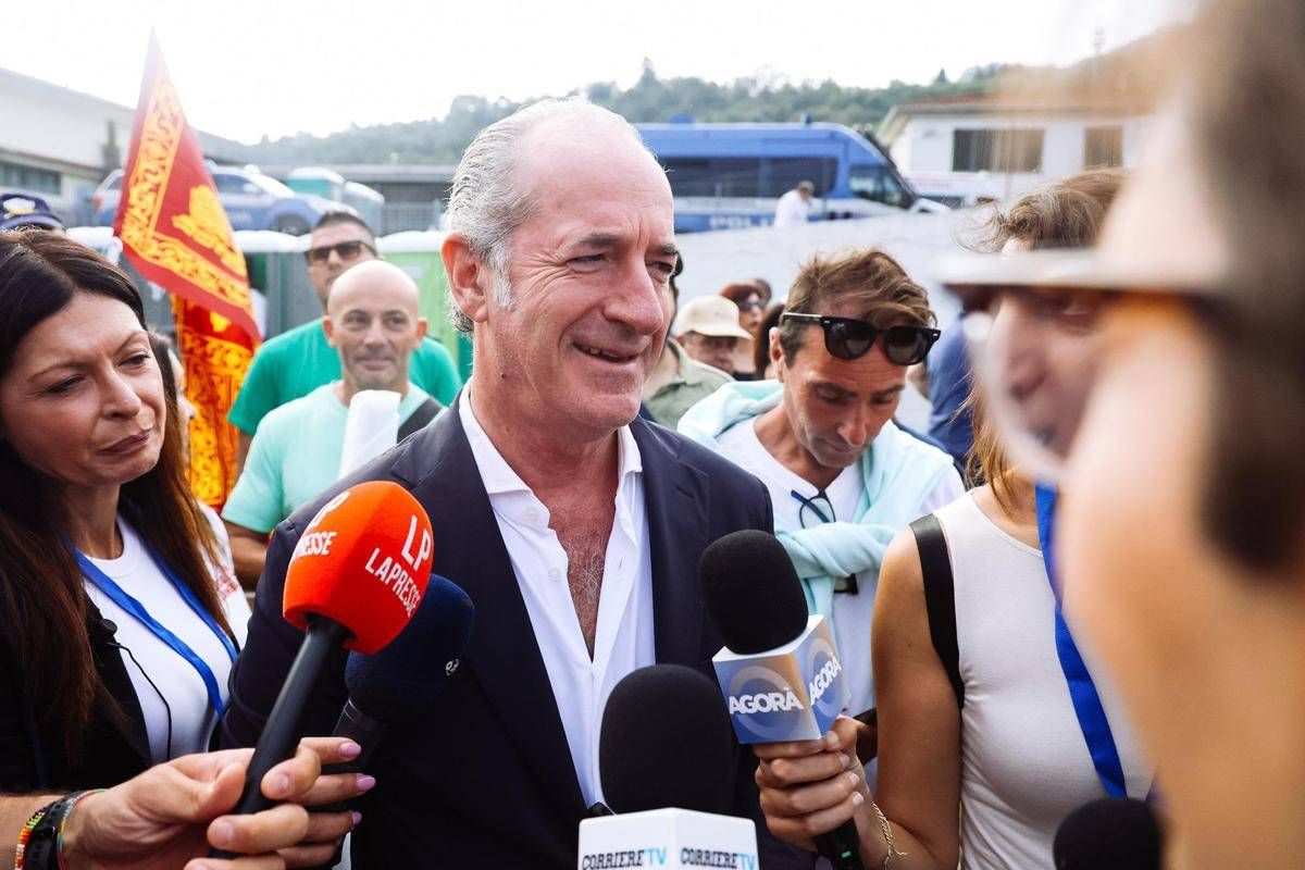 Zaia a Pontida: "A questo governo chiediamo Autonomia vera, che non fa male al Sud" -