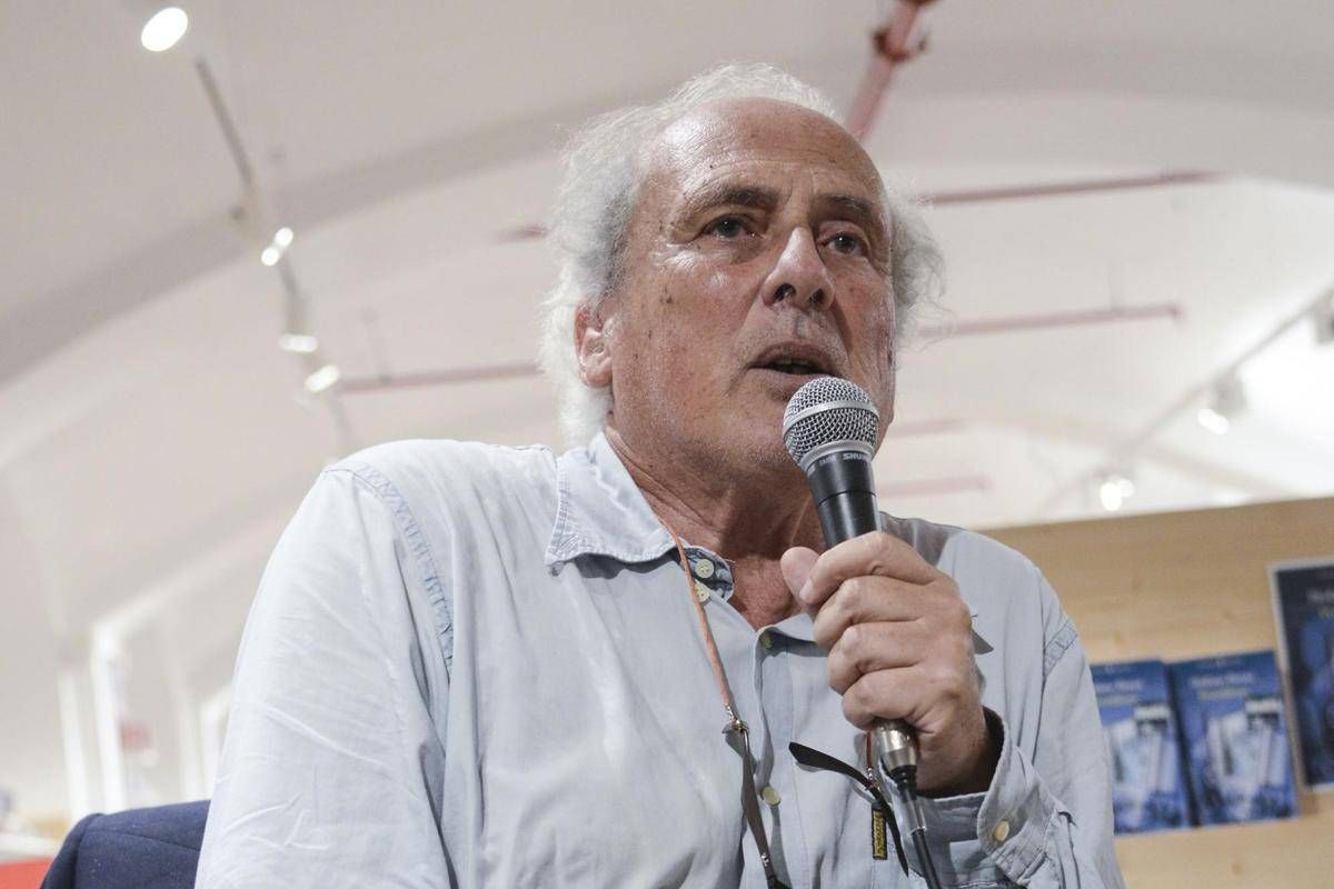 Morto Stefano Benni, lo scrittore aveva 78 anni - 
