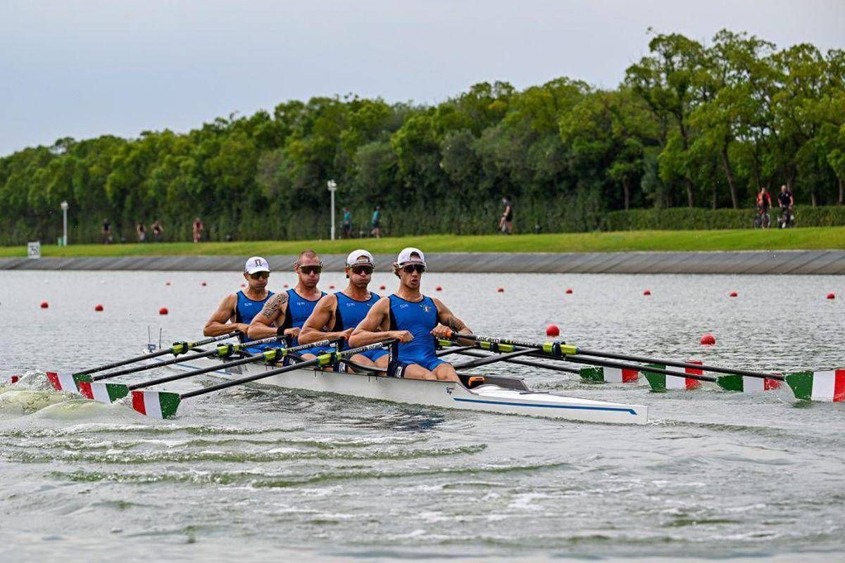 Canottaggio, quattro di coppia maschile campione del mondo a Shanghai - 
