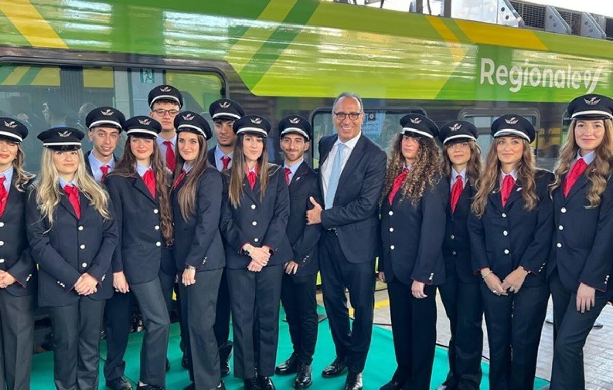 Due nuovi treni elettrici per la Regione Siciliana | È davvero il segnale di un cambio di marcia? - 