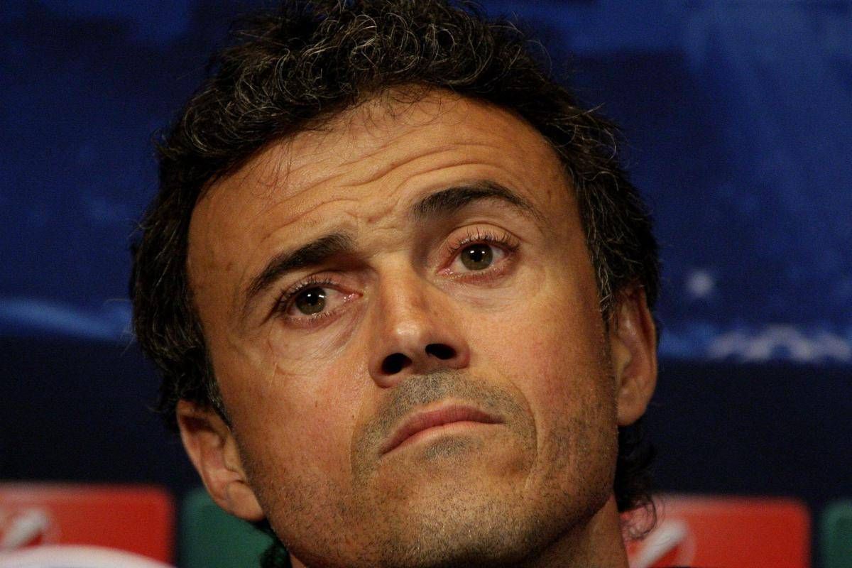 Luis Enrique cade dalla bici, allenatore Psg si rompe clavicola - 