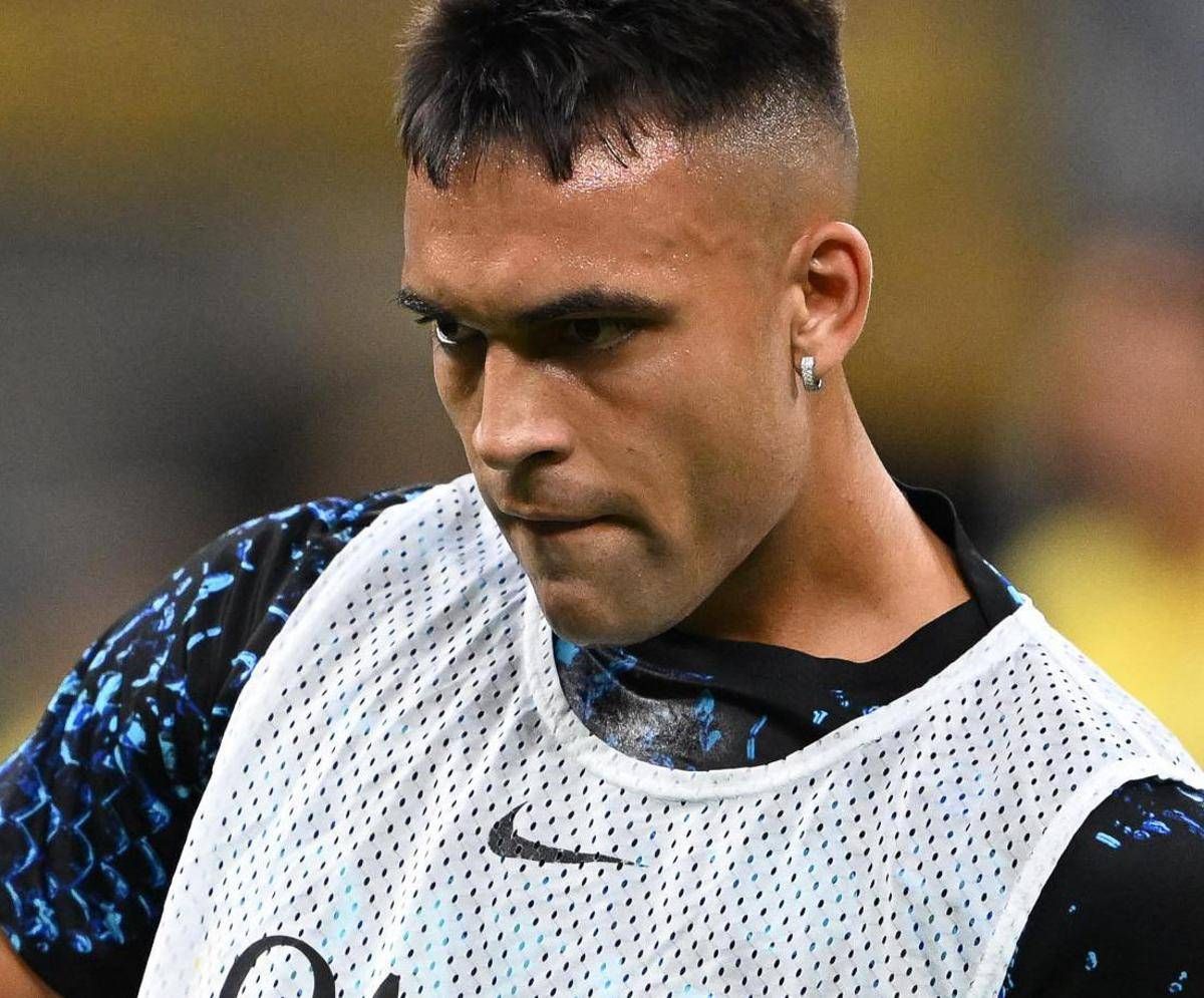 Cagliari-Inter 0-2, gol di Lautaro e Esposito: Chivu risale - 