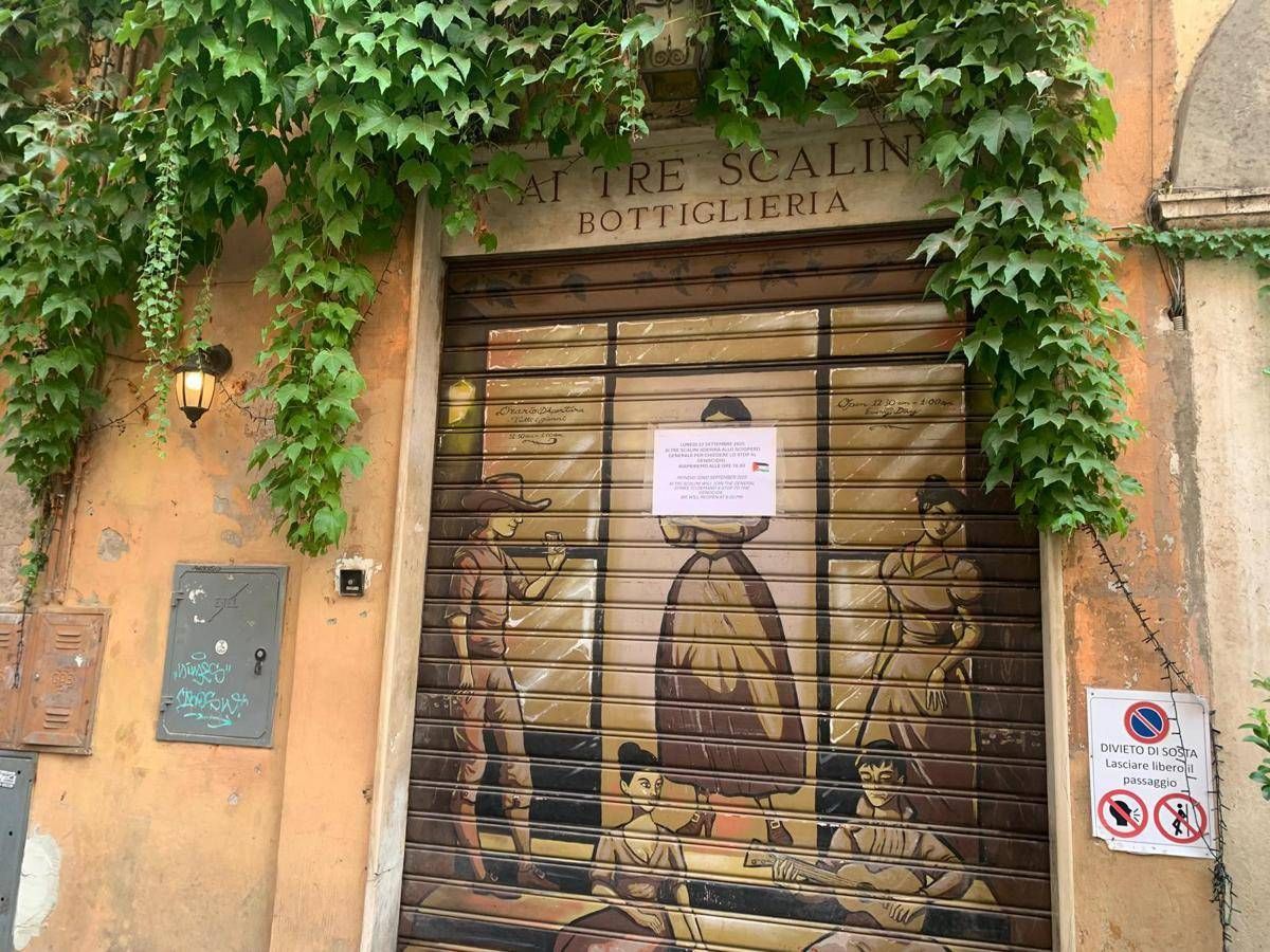 Roma, locali chiusi per Gaza anche nell'iperturistico rione Monti - 