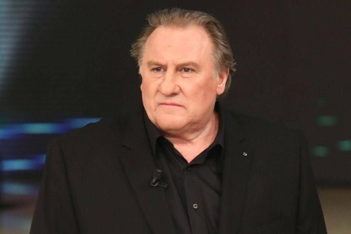 Depardieu rinviato a giudizio per stupro sull'attrice Charlotte Arnould -