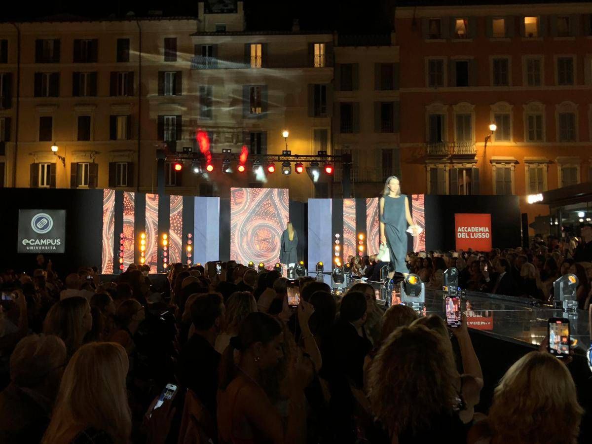 'Fashion & Talents', Piazza di Spagna diventa passerella a cielo aperto - 