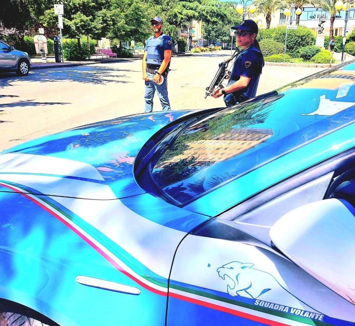 Polizia di Caltanissetta sorprende un uomo sotto divieto di avvicinamento | Scopri cosa ha fatto nel luogo proibito! -