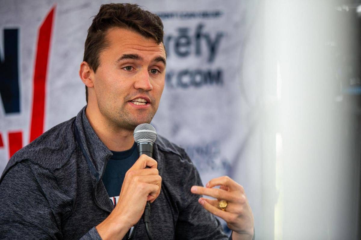 "Stava rispondendo alla mia domanda", la testimonianza dell'ultimo a parlare con Charlie Kirk - 