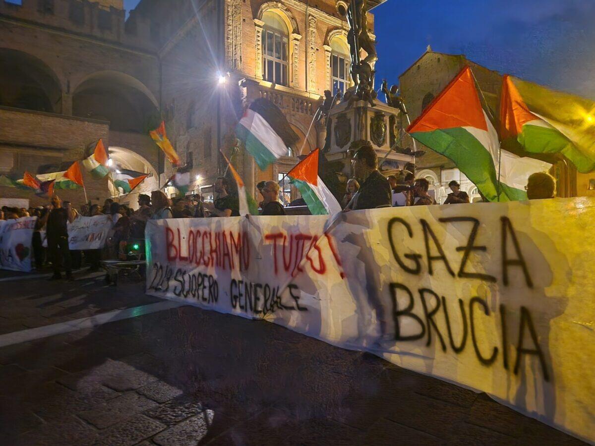 Mille in piazza per Gaza | È davvero solo una protesta o l'inizio di un movimento irreversibile? - 