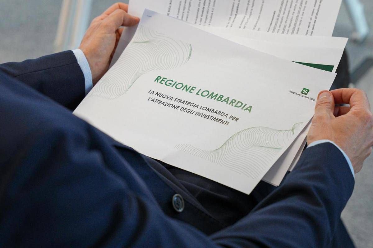 Lombardia, nuova strategia per attrarre investimenti, Fontana e Guidesi presentano piano - 