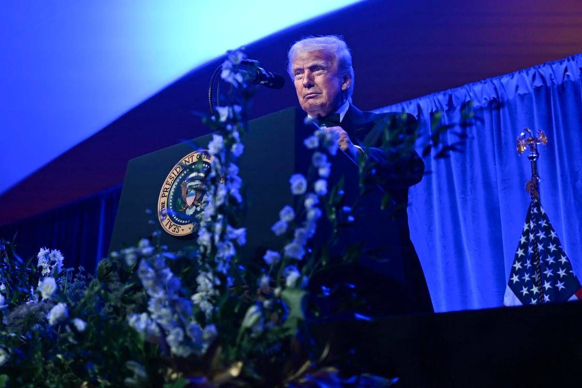 Trump e la geografia, ancora una gaffe: "Guerra tra Cambogia e Armenia" -