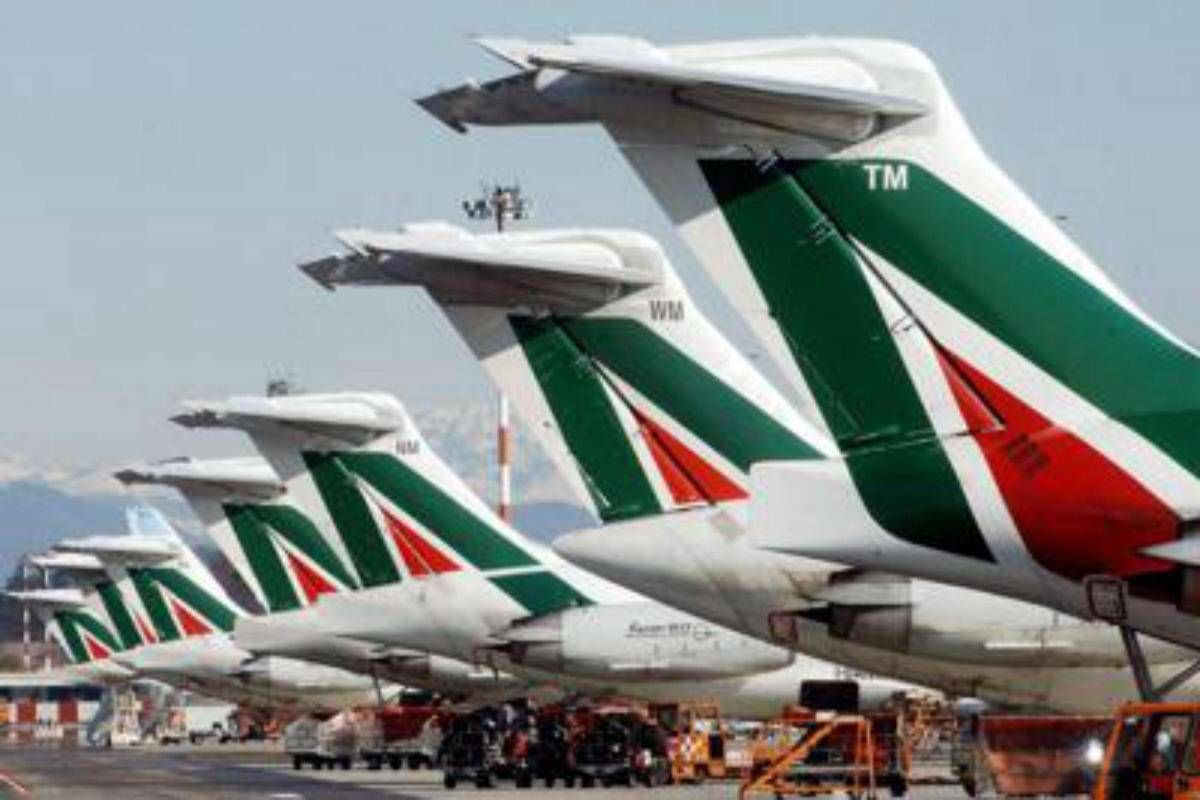Alitalia, fonti: stop cigs per circa 2mila dipendenti, verso licenziamento collettivo - 