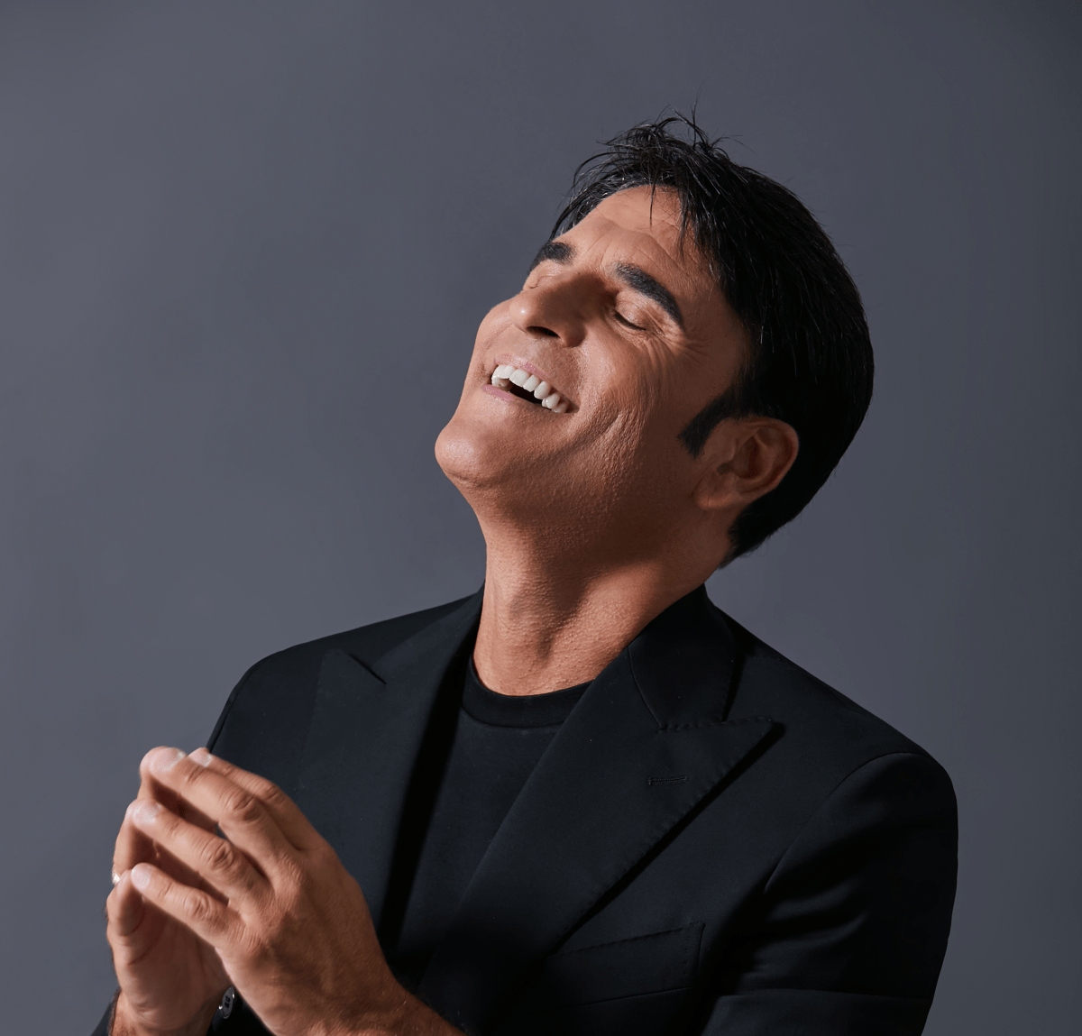 Sal Da Vinci: "A Napoli sarà un enorme show, farò cantare anche Bonolis" -