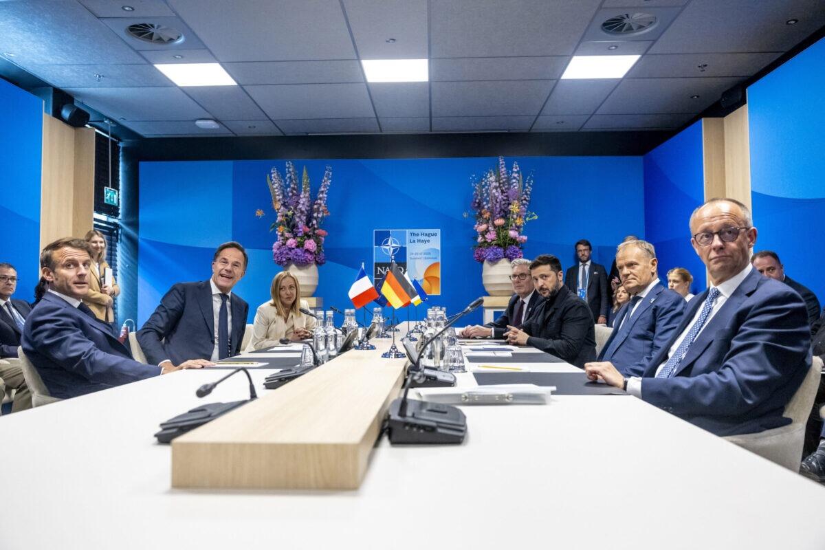 Droni russi abbattono i confini: la Polonia invoca l'articolo 4 della NATO | L'Europa è davvero in pericolo? - 