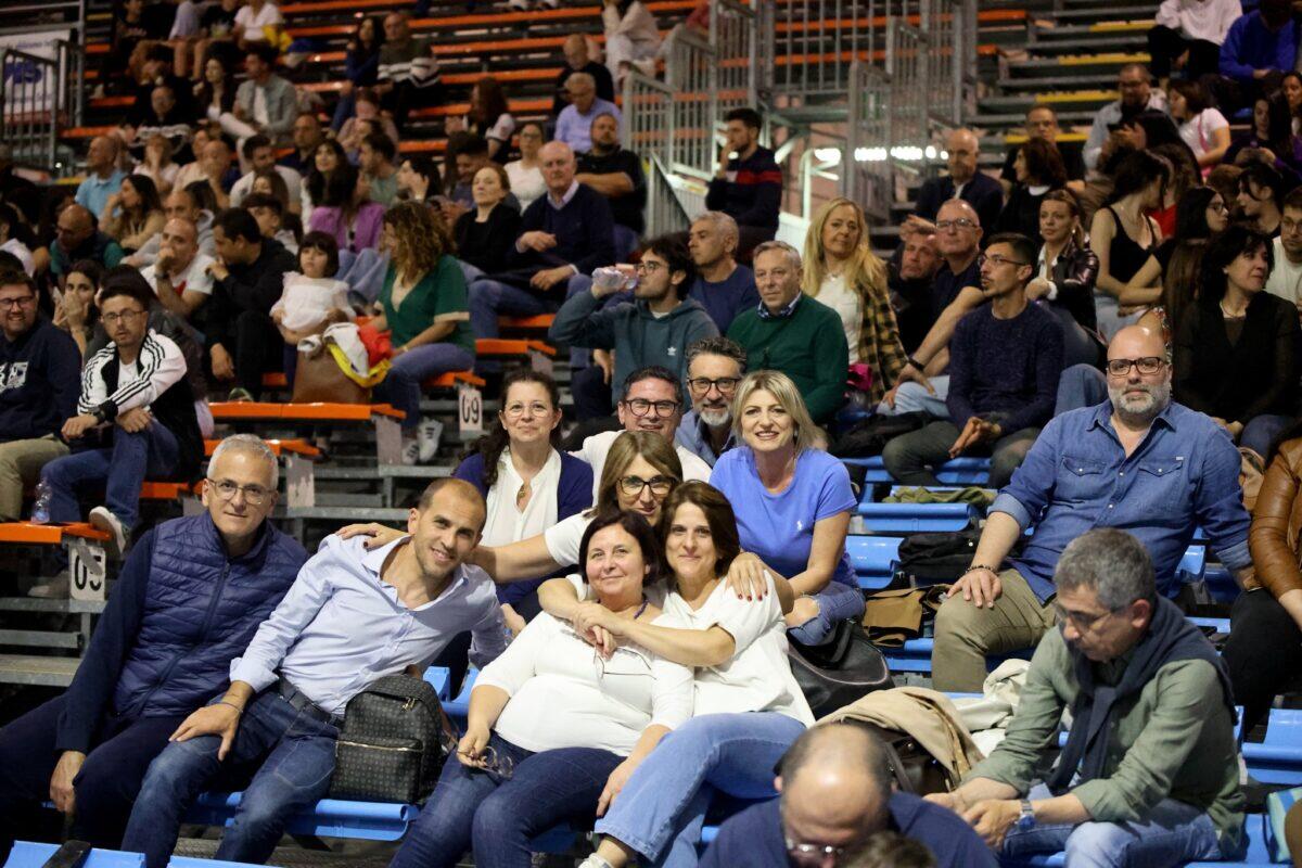 Orlandina Basket lancia la campagna “Io tifo Orlandina” | Ma il vero segreto per unire il pubblico è sconvolgente! -