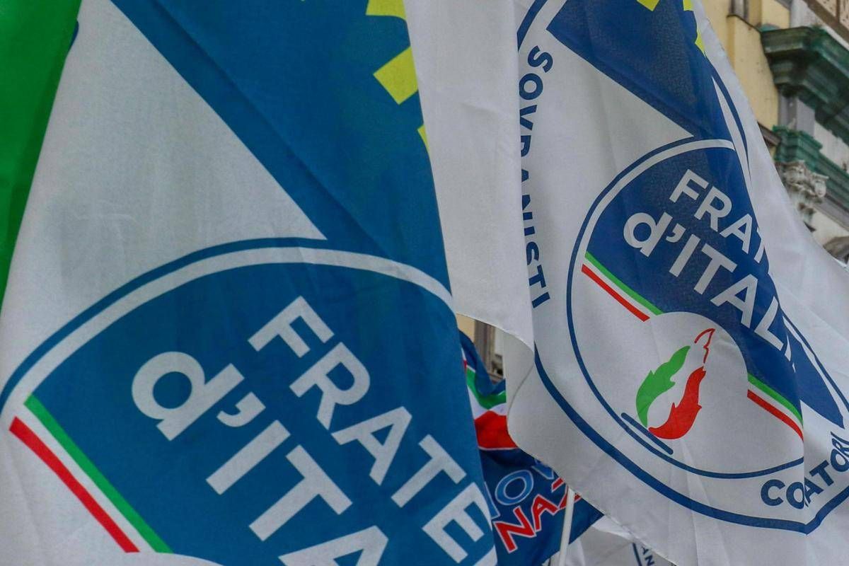 Spray urticante a cena elettorale candidata Fdi con 300 persone, panico in sala - 