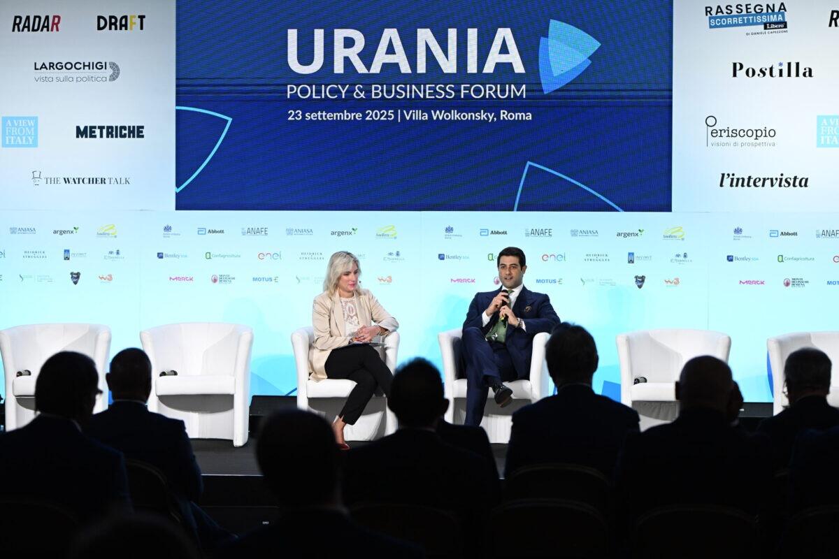 Urania lancia il primo Policy & Business Forum | Ecco perché è il momento di ascoltare la voce delle istituzioni! - 