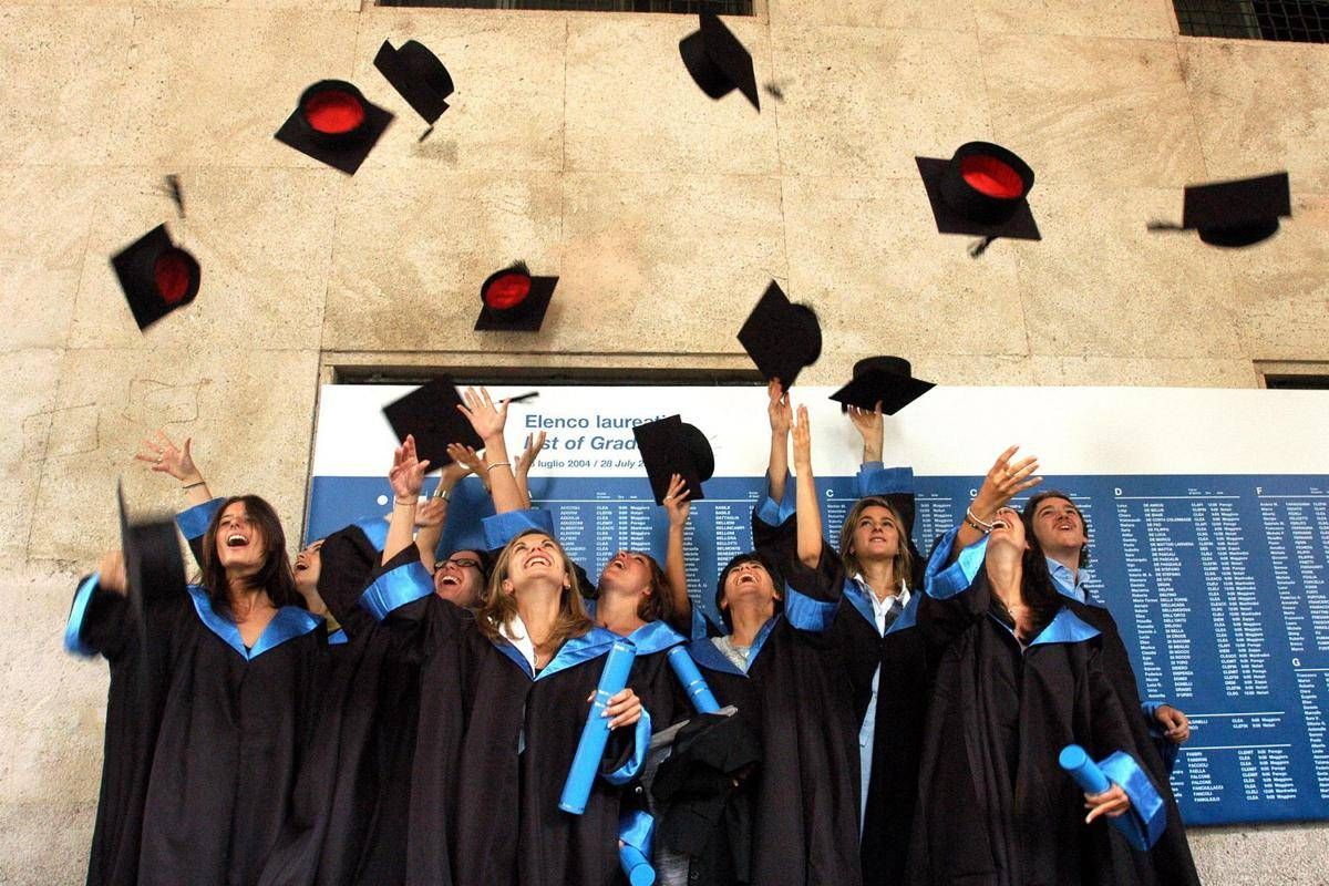 Lavoro, la laurea serve ancora? Sì ma... - 