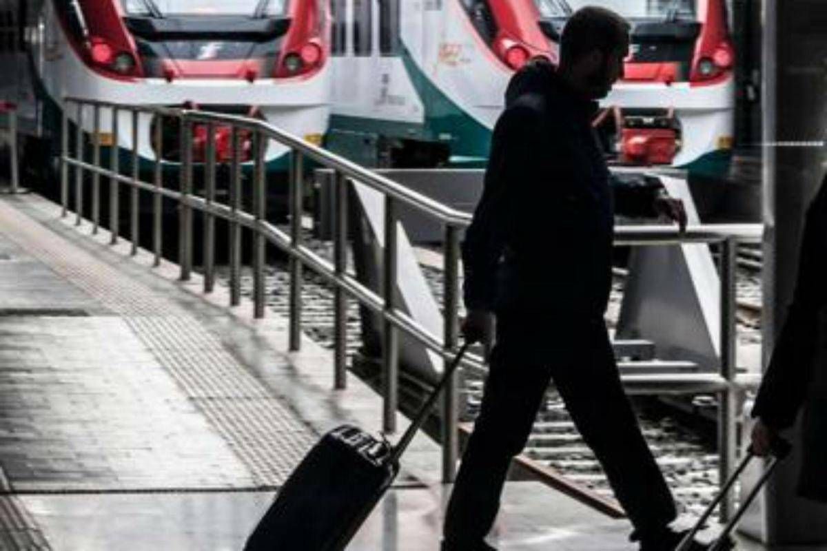 Ferrovie, 300 miliardi di investimenti per far muovere l'Italia -