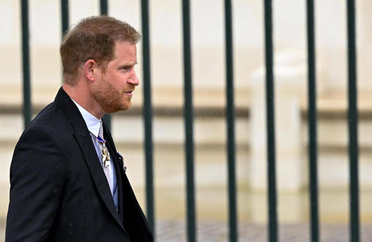 Ancora possibile l'incontro con Carlo, ma la famiglia reale non si fida di Harry - 