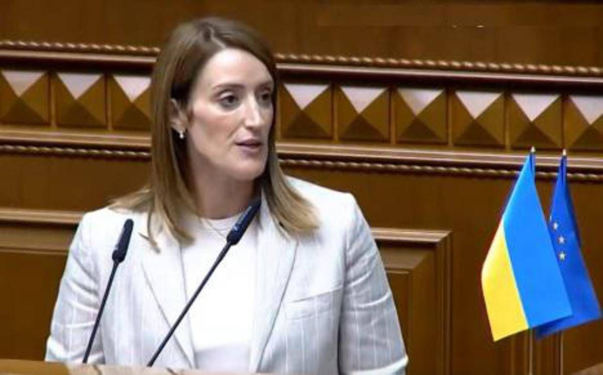 Ucraina, l'annuncio di Metsola: "Parlamento europeo aprirà sede permanente a Kiev" - 