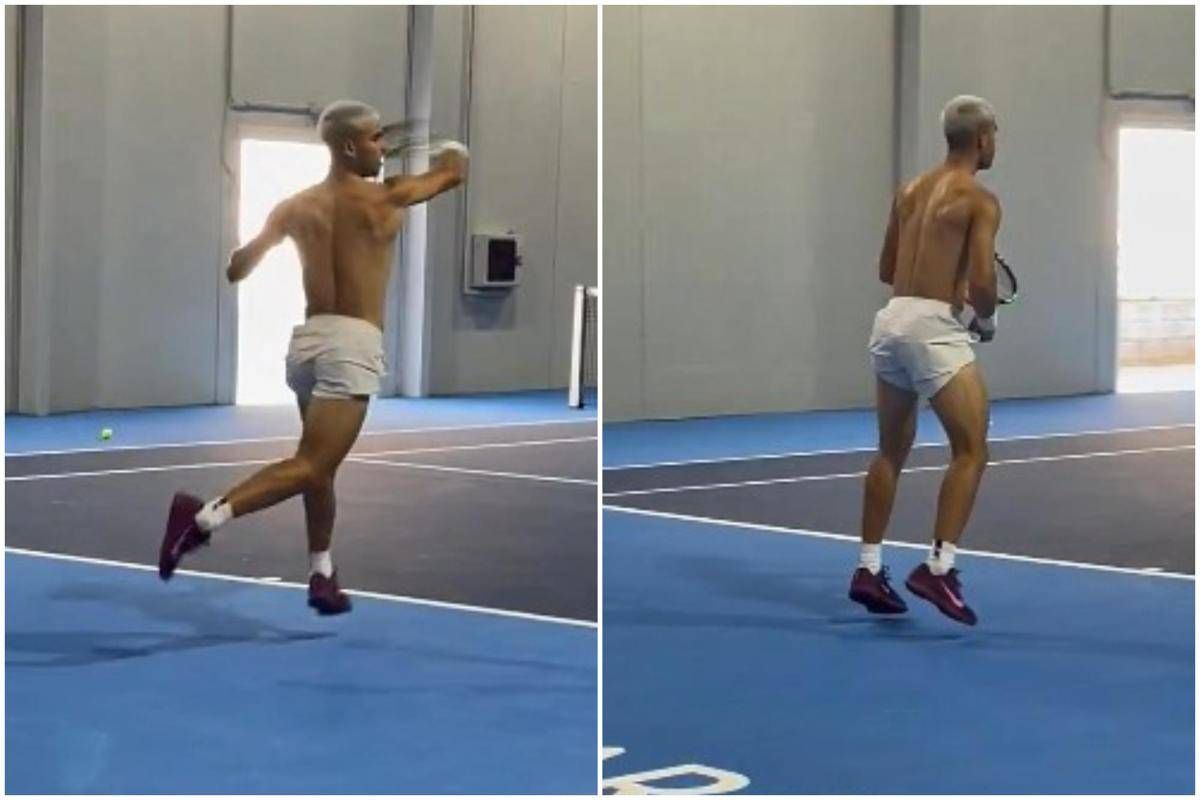 Alcaraz, ritorno in campo con... i nuovi capelli biondi -