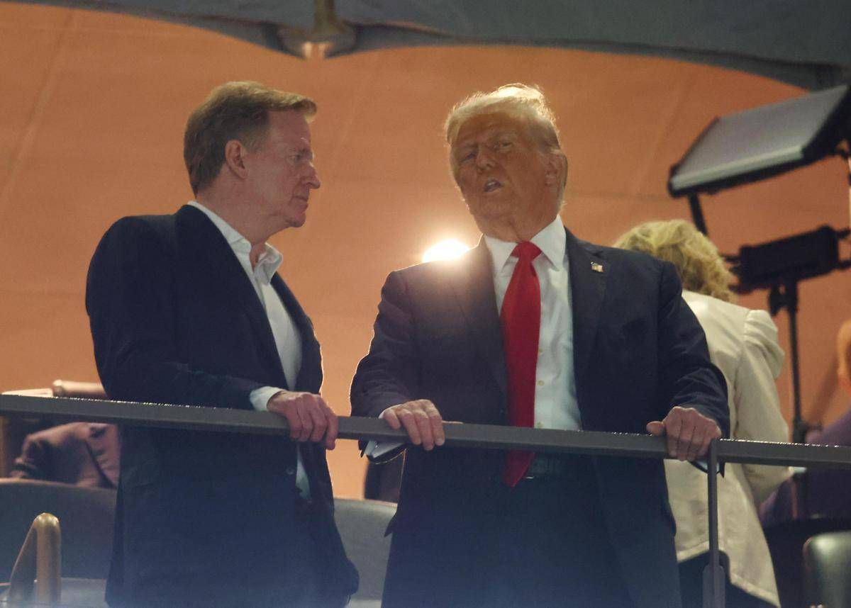 Trump boccia il football "da signorine": "NFL ridicola" -