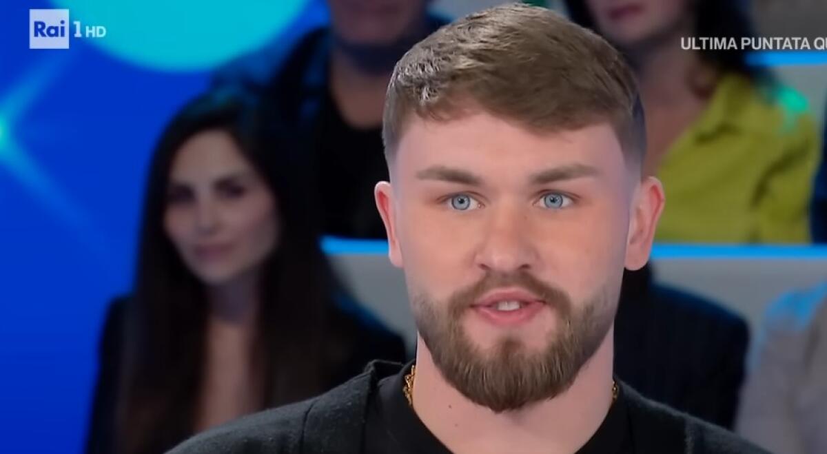 Attore famoso spinge il personale sanitario | La verità su Artem Tkachuk che nessuno si aspettava! - 
