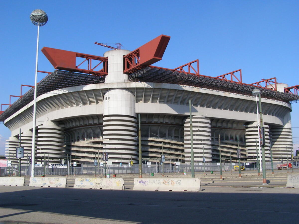 Stadio Meazza venduto per 197 milioni | I sette ribelli che hanno scosso la maggioranza! -