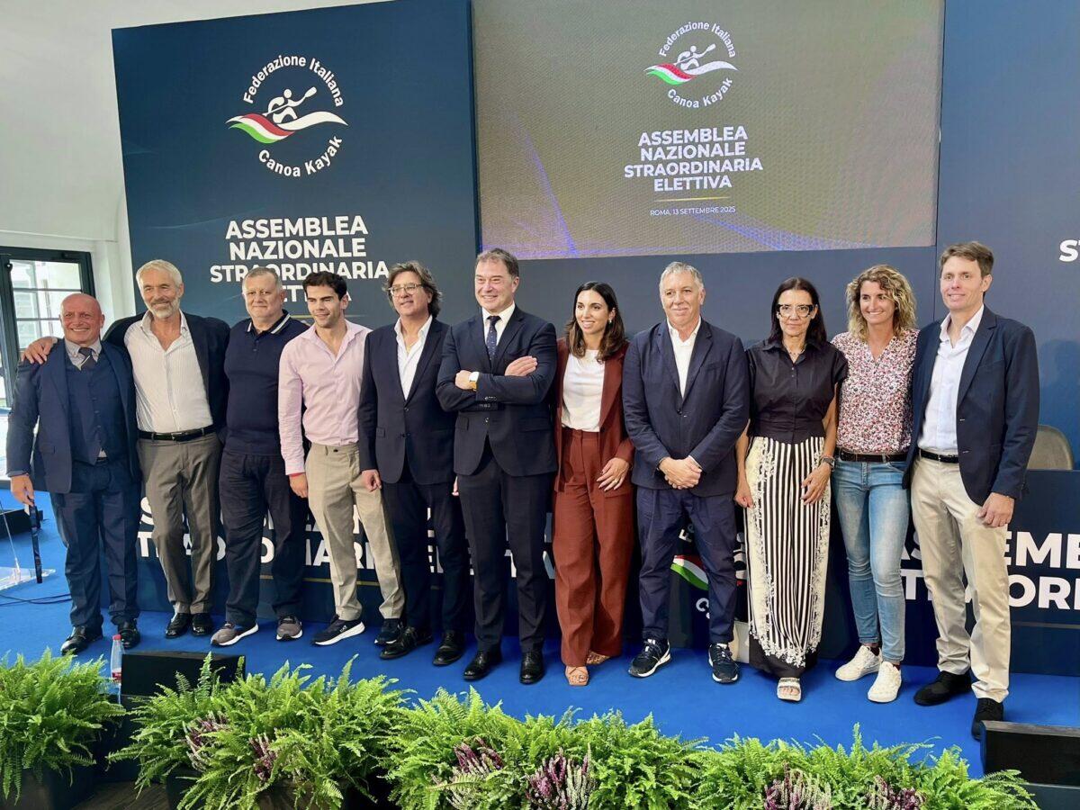 Antonio Rossi eletto con il 96% al Circolo Canoa Catania | Cosa ci riserva veramente il futuro della canoa italiana? -