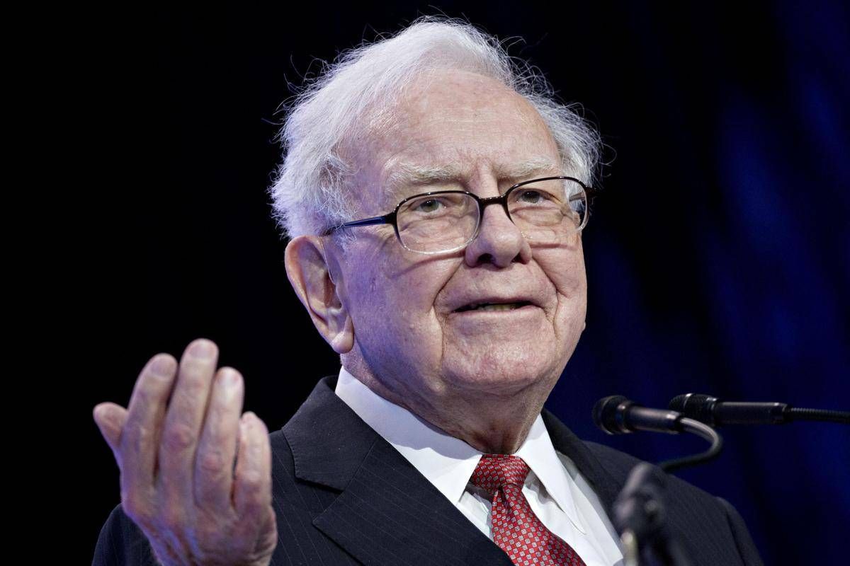 Warren Buffet fuori da Byd: come, dove e perché investe 'l'oracolo di Omaha' - 