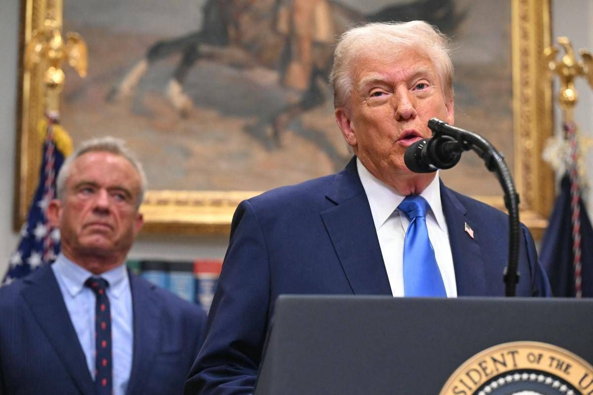 Paracetamolo in gravidanza, Trump lancia allerta per le future mamme: "Rischio autismo" - 
