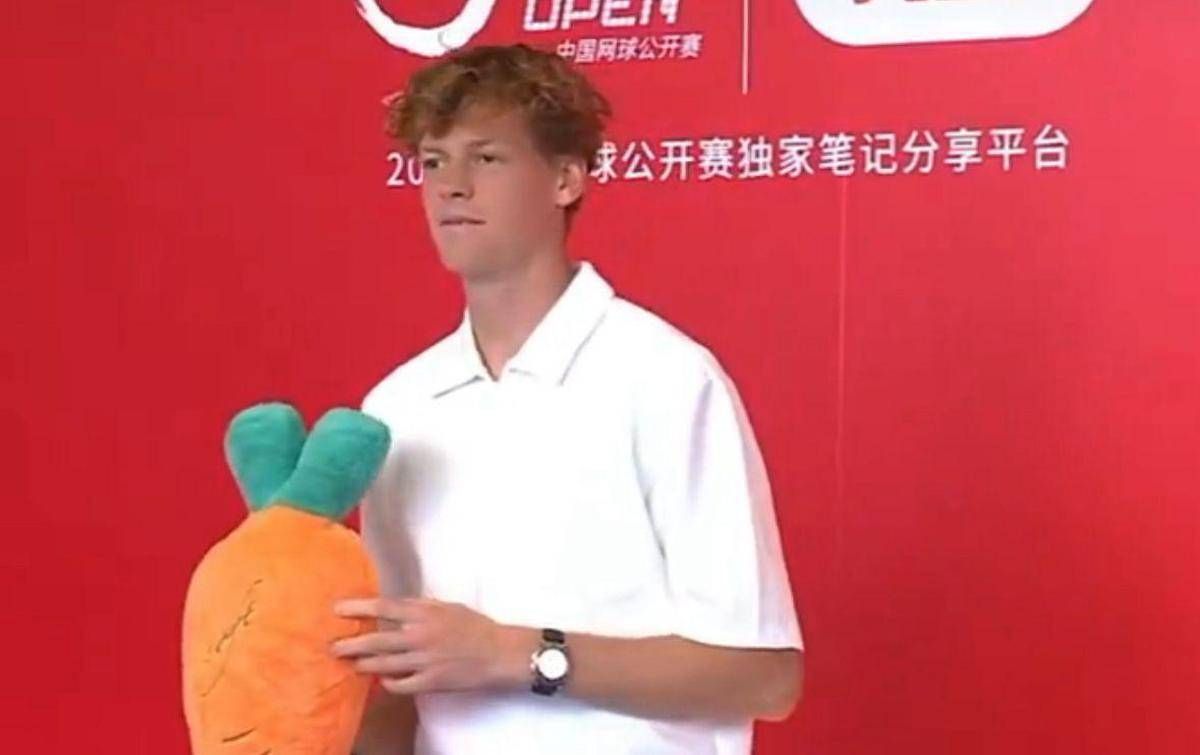 L'Atp di Pechino accoglie Sinner con... una carota - 