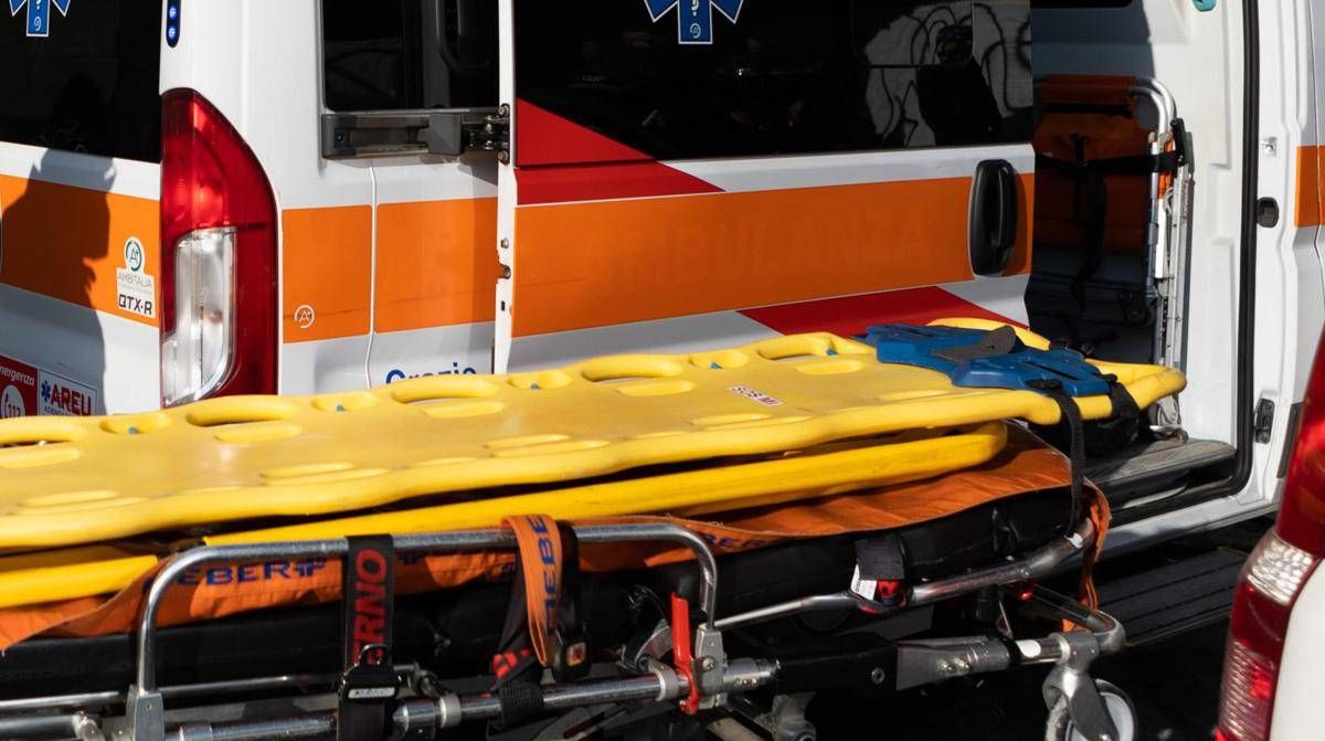 Mantova, scende dall'auto per chiudere il garage: 54enne muore travolta dalla sua vettura - 