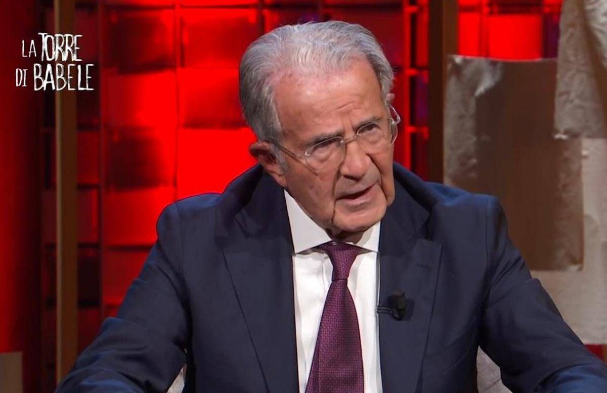 Flotilla verso Gaza, Prodi: "Fermatevi, Netanyahu spara" -