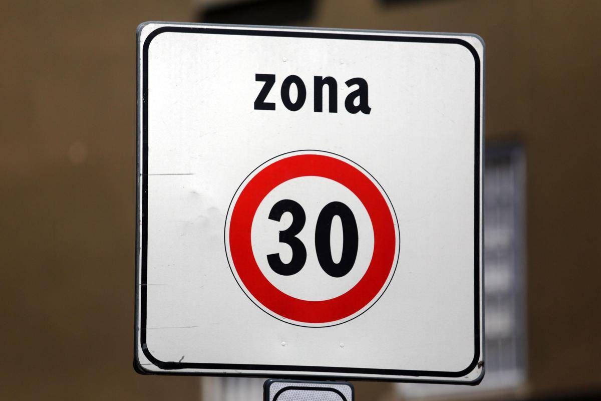 Roma a 30 all'ora, Guasco (Confcommercio): "Inverosimile nelle grandi strade" -