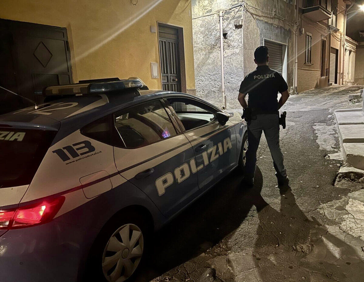 Due tunisini aggrediscono un connazionale in strada | La Polizia di Catania svela un episodio scioccante! -