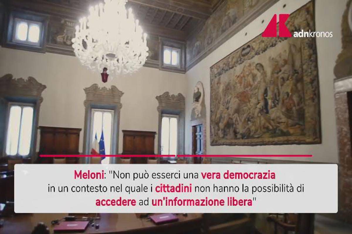 Meloni: "Senza informazione libera non c'è vera democrazia" -
