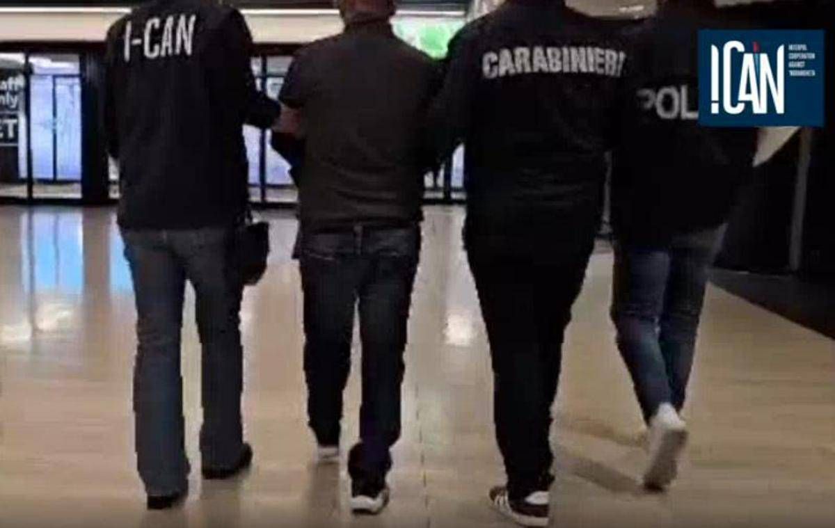 'Ndrangheta, consegnato all'Italia dal Belgio ex latitante Sebastiano Signati - 