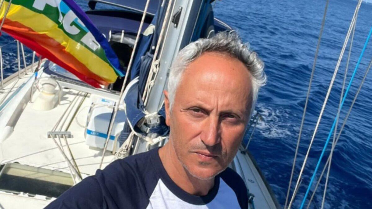 Un senatore in acque pericolose | La Farnesina abbandona la missione e crea polemiche! - 