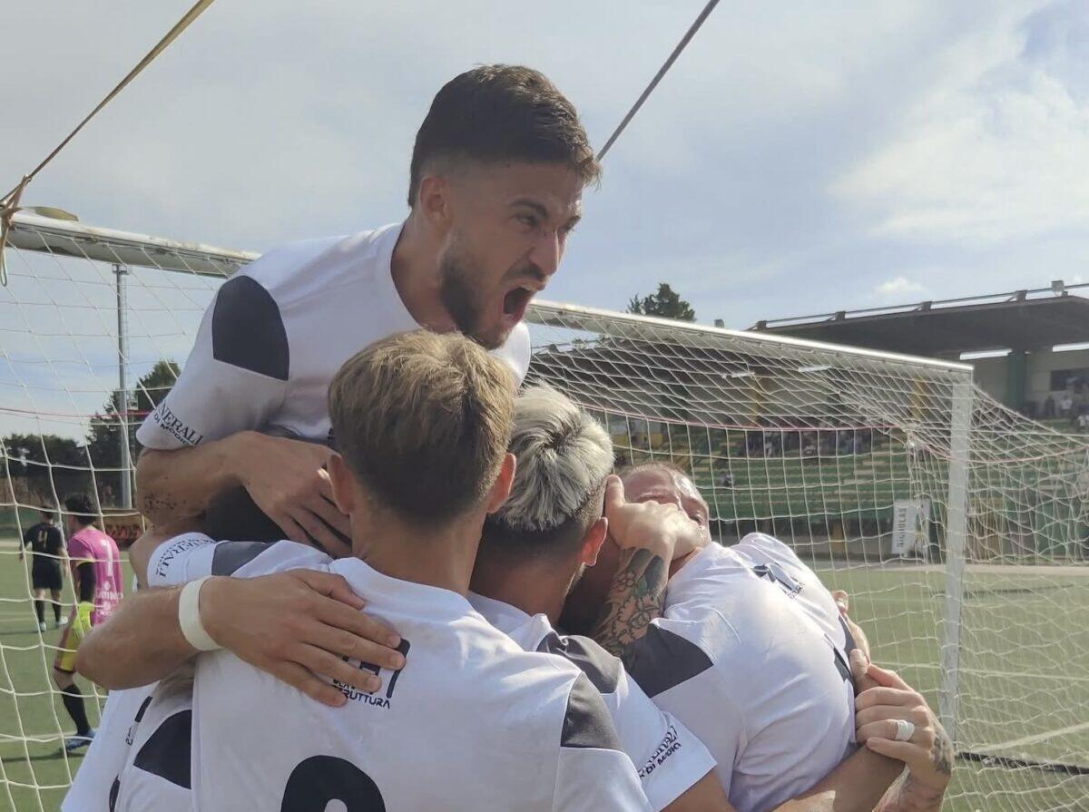 Modica calcio infila cinque gol e conquista la Coppa Italia | Ecco perché nessuno se lo aspettava! -