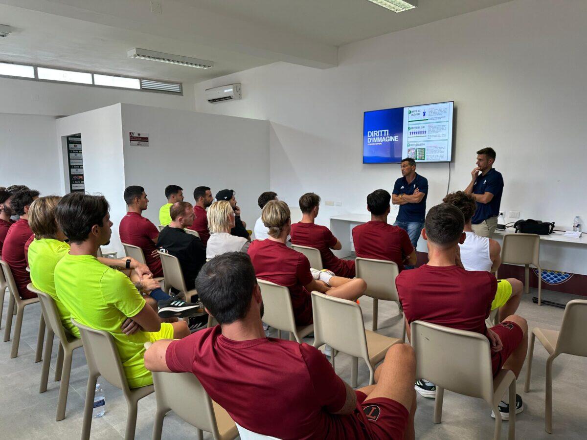 Incontro a sorpresa tra AIC e Trapani Calcio | Scopri perché la contrattualistica infiamma i granata! - 