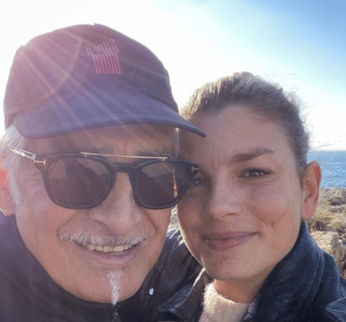 Emma ricorda papà Rosario morto tre anni fa: "Tu sei la casa in cui abito, ti amo" -