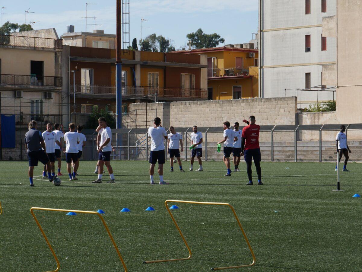 Modica Calcio sorprende tutti con la formazione da urlo | Preparati a una sfida epica contro il Calcio Avola! - 