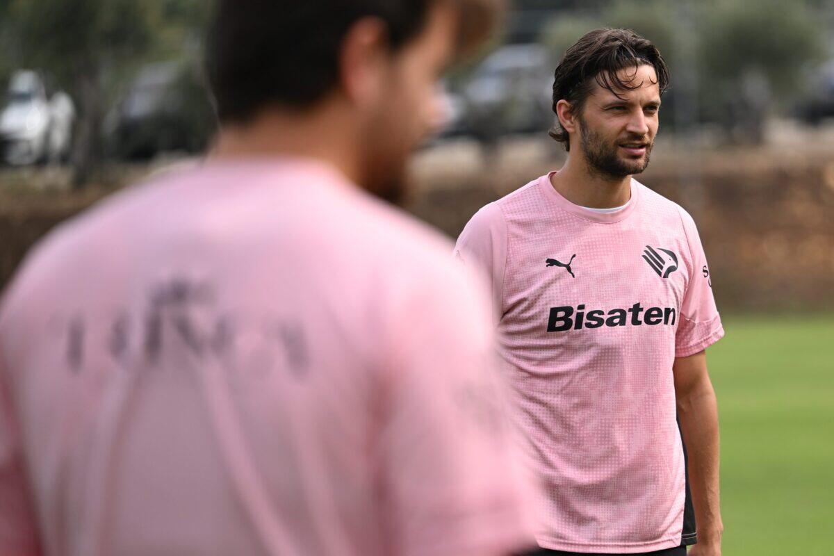 Palermo FC stupisce con il ritorno in campo | Ma sarà sufficiente per battere il Venezia? - 