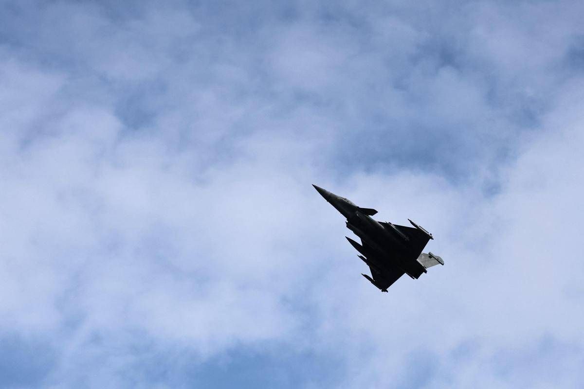 Ucraina, Russia attacca vicino al confine: la Polonia fa decollare i caccia - 