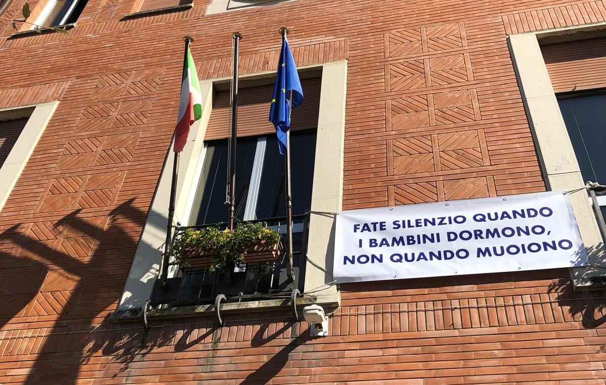 Pianoro si fa sentire | Cosa nasconde il silenzio dei comuni italiani? - 