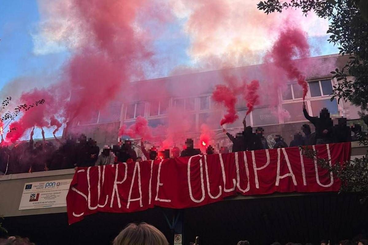 Roma, liceo Socrate occupato a "sostegno del popolo palestinese" - 