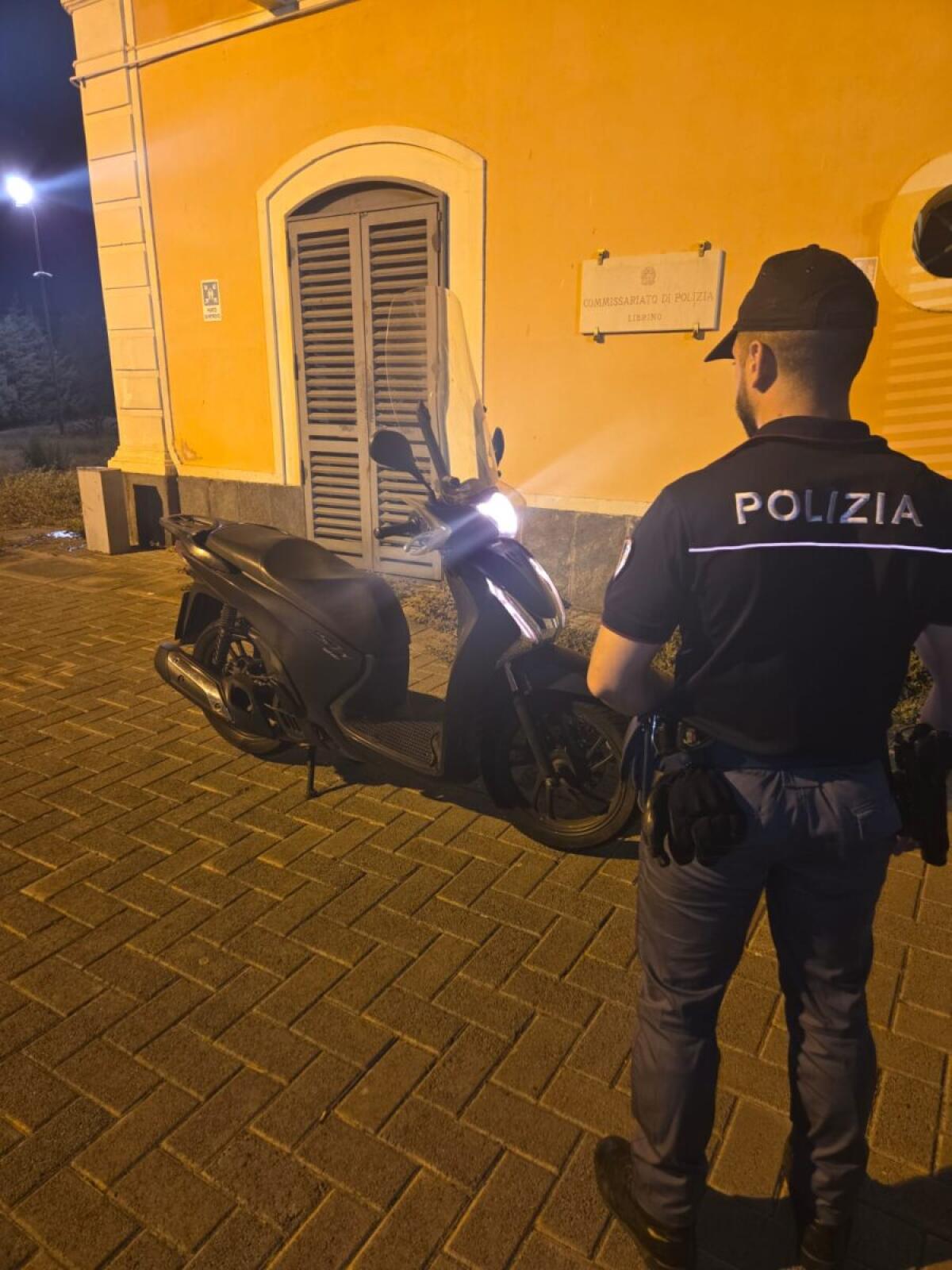 Scooter rubato al Commissariato | Ecco cosa è successo davvero a Catania! -
